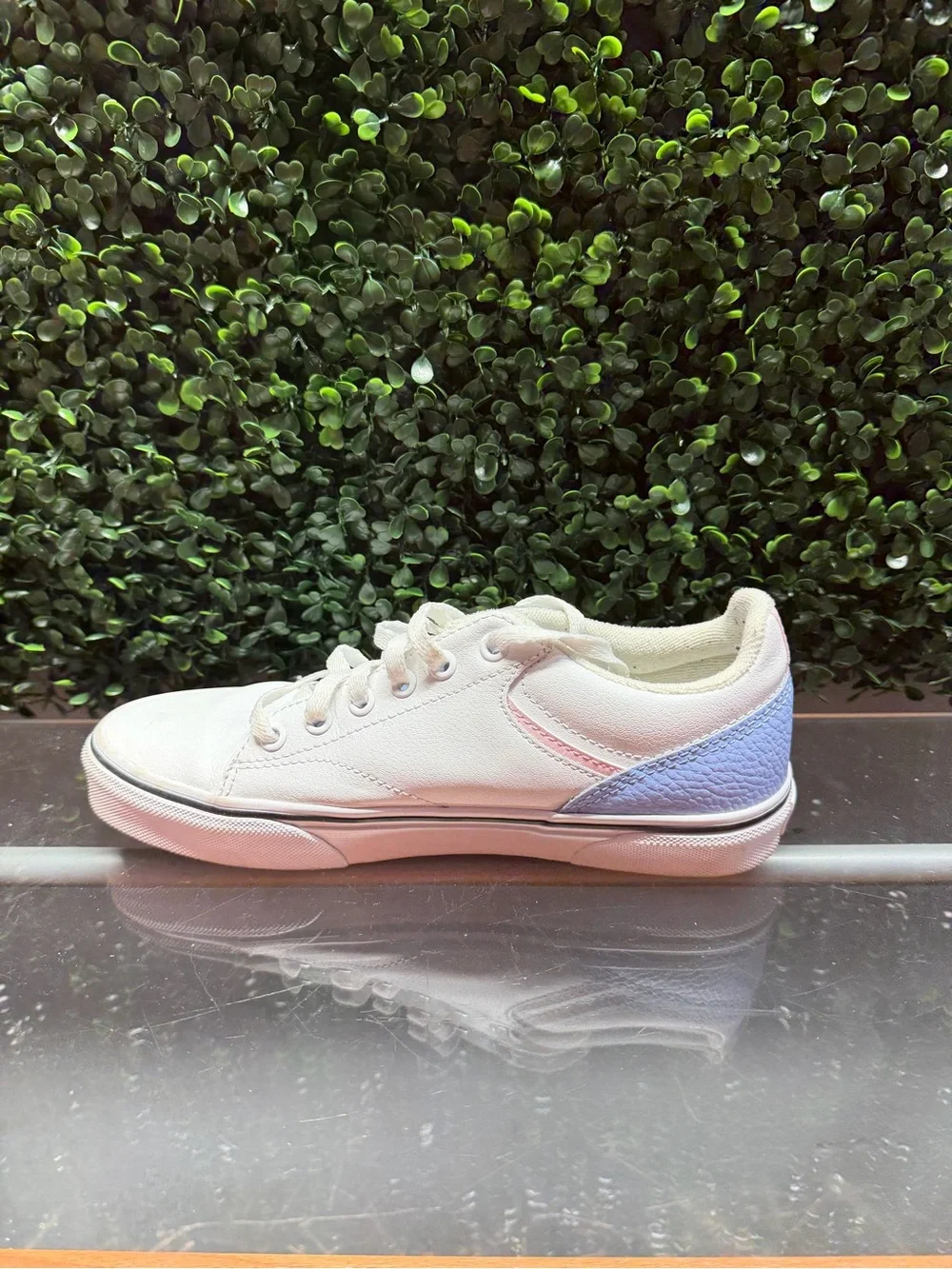 Vans White Low-Top Sneakers with Light Blue Heel & Pink Accent